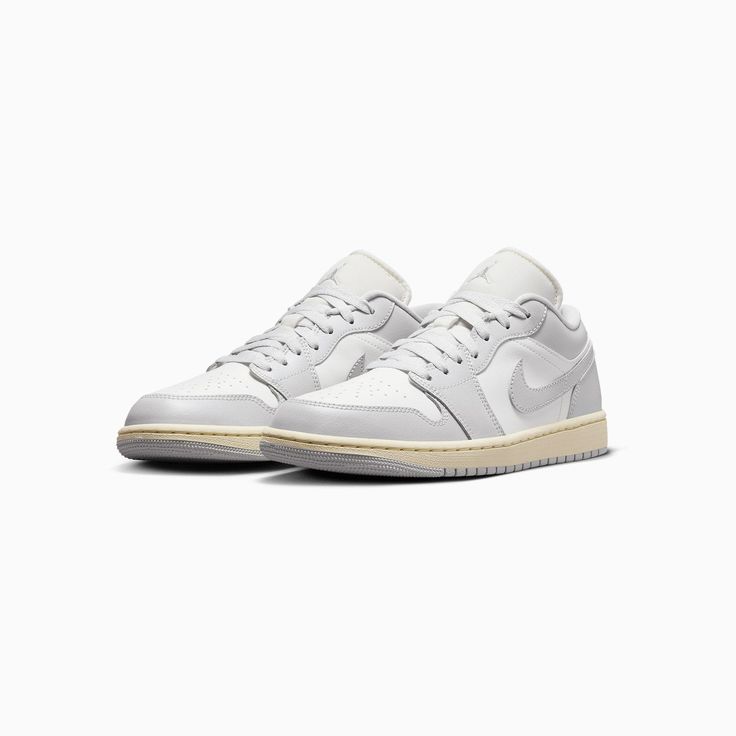 Jordan 1 low coconut milk