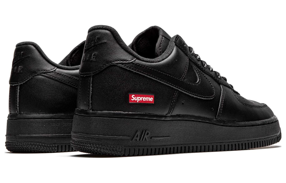 Air Force 1 x supreme black