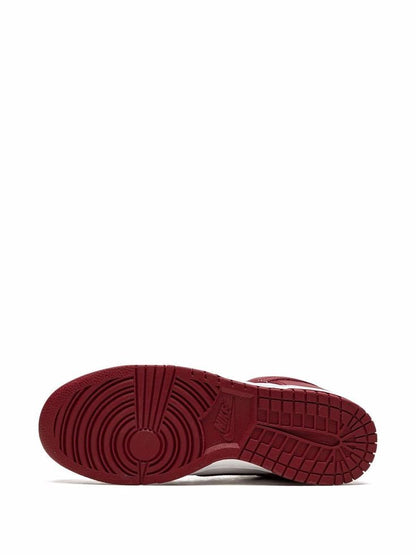 NIKE DUNK LOW TEAM RED