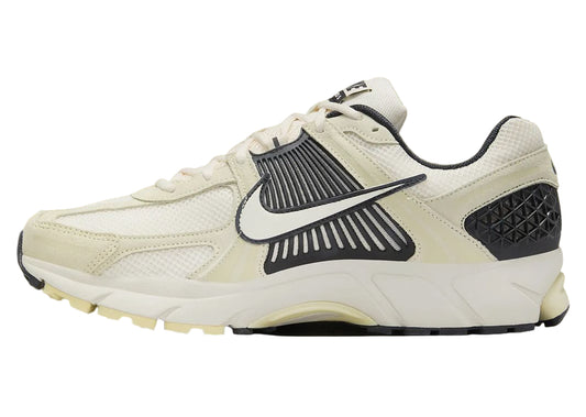 NIKE ZOOM VOMERO 5