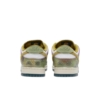 DUNK SB CHAMALEON