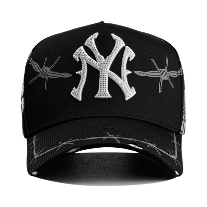 NY BONE RUNNER BLACK X WHITE