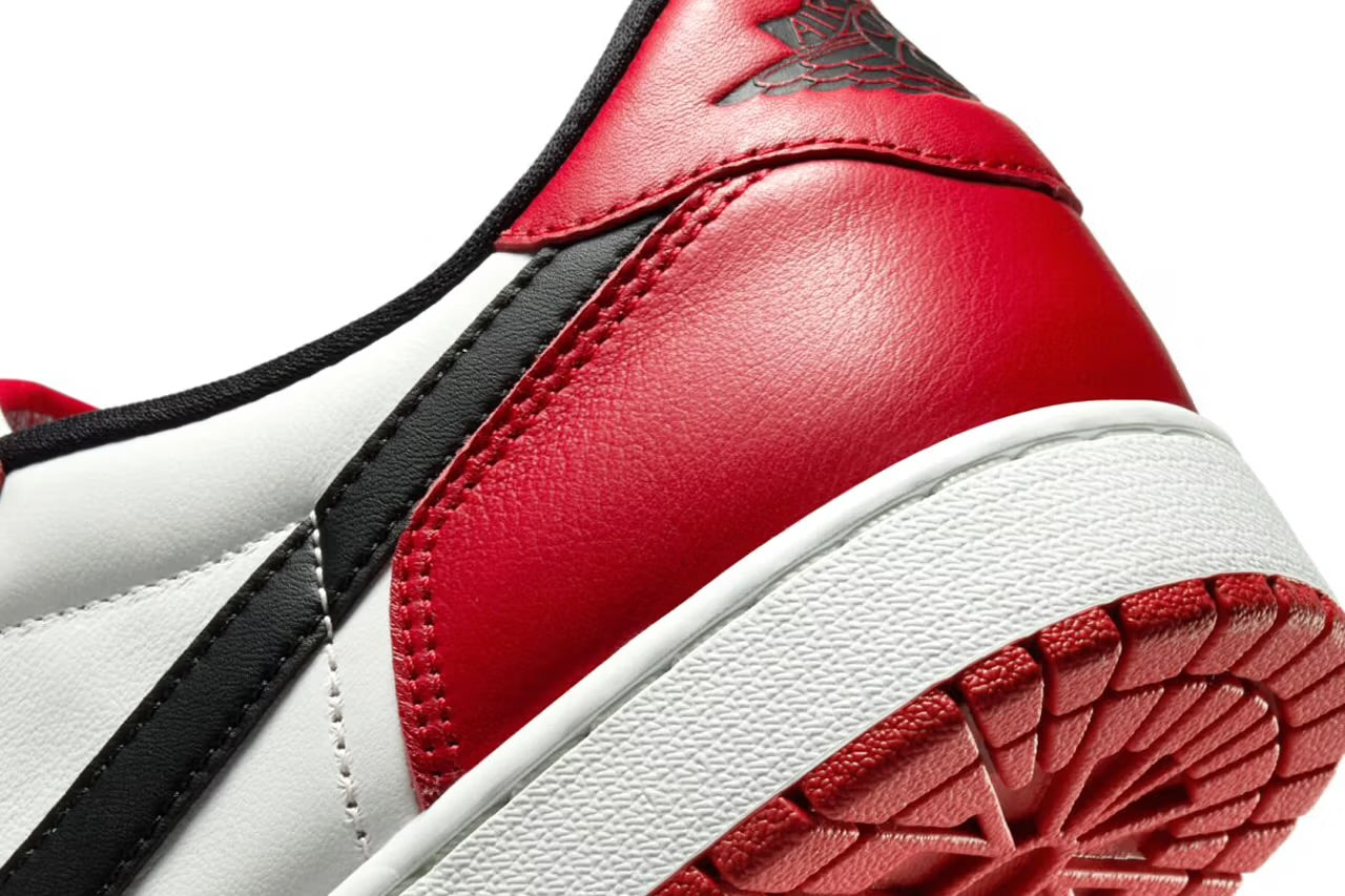 Jordan 1 low og Chicago 2025