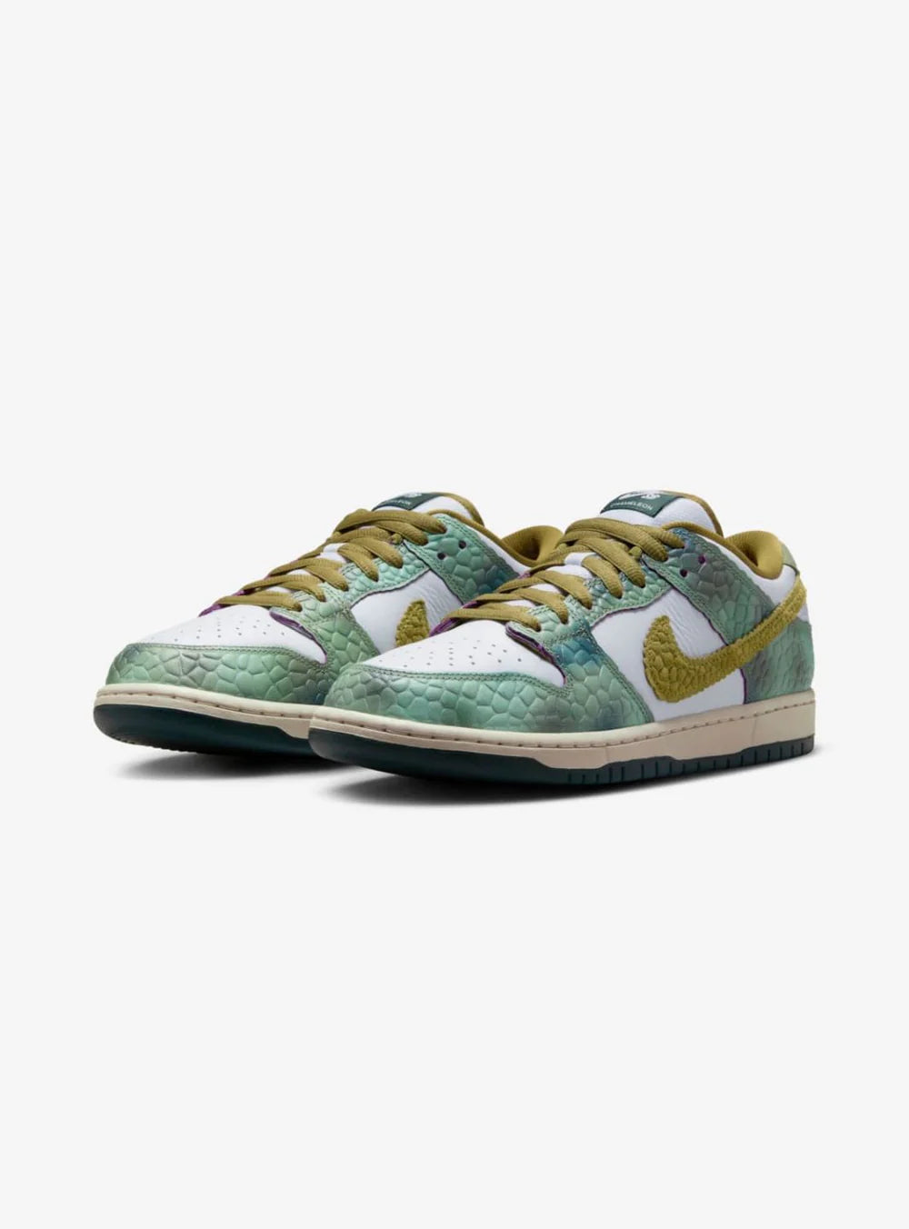 Nike SB Dunk Low - Chameleon