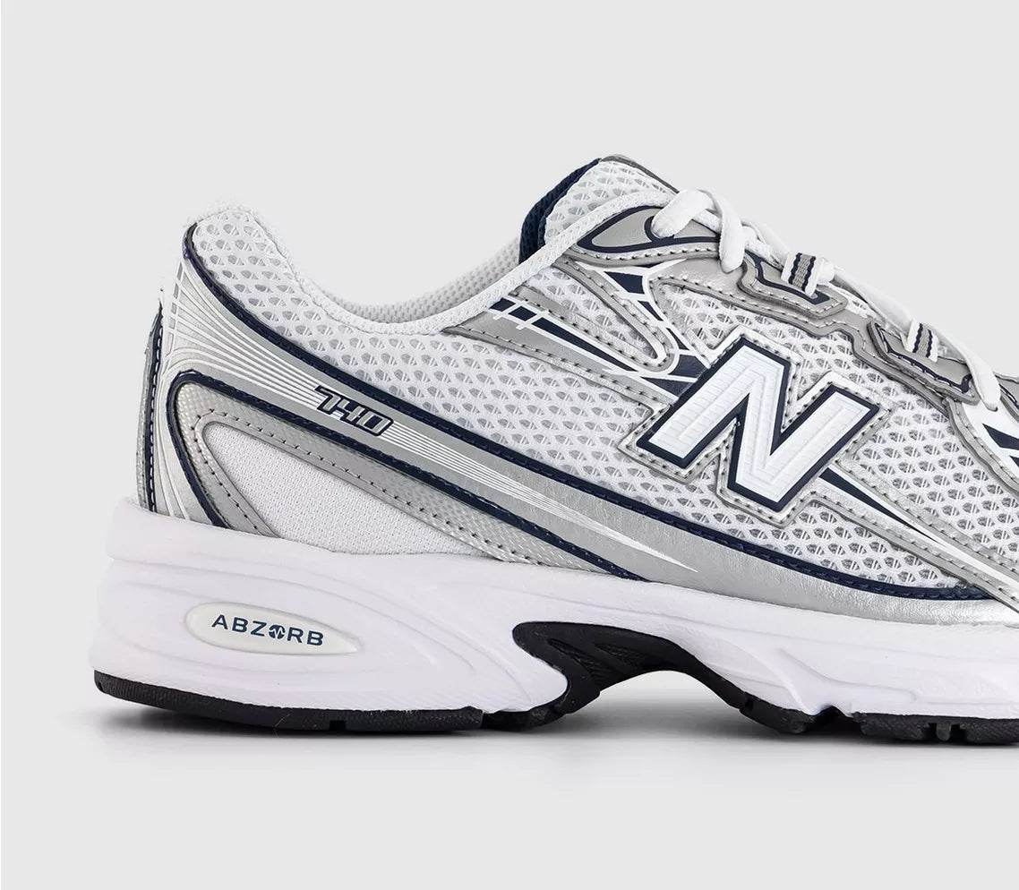 New balance 740