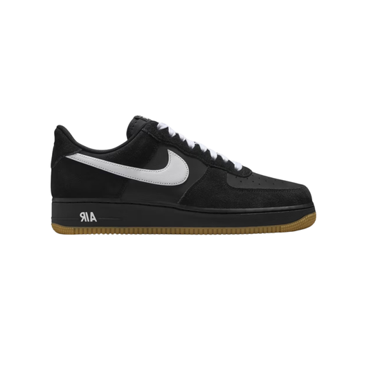 Air force 1 black white gum
