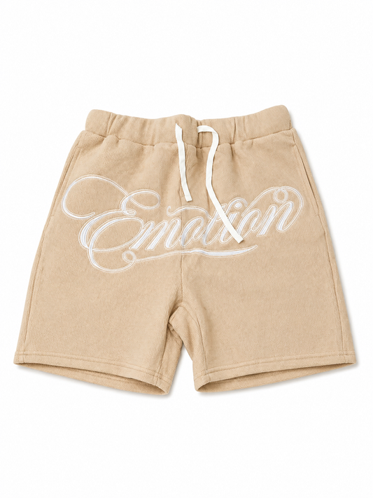 Mixed emotion beige short