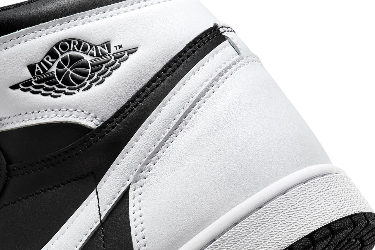 Jordan 1 Retro High OG "Black/White"